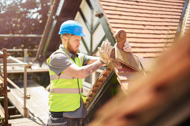 Quick and Trustworthy Emergency Roof Repair Services in Winsted, CT